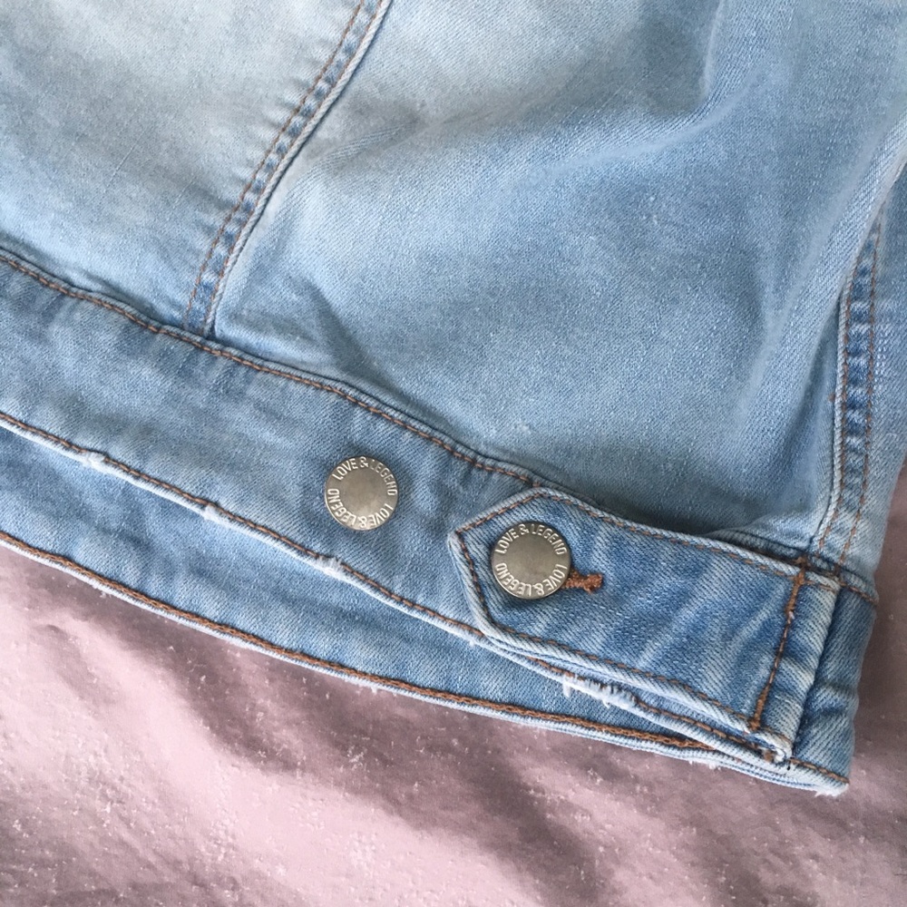🌸Love & Legend Plus Size Distressed Denim Vest - Picture 7 of 8